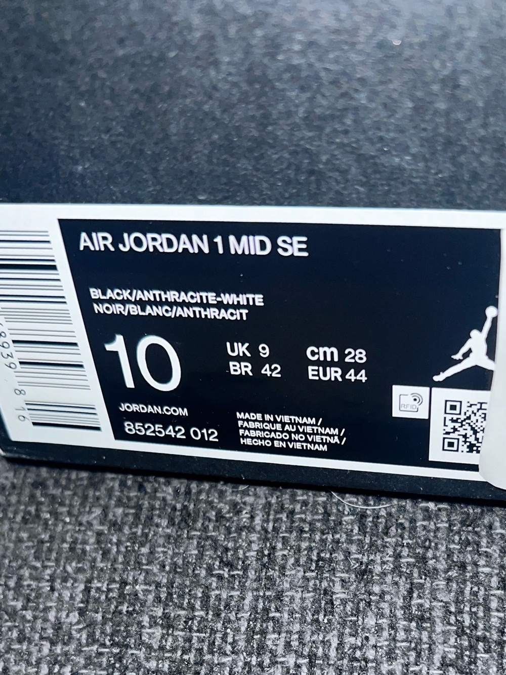 Jordan Air Jordan 1 Mid SE - Black, White